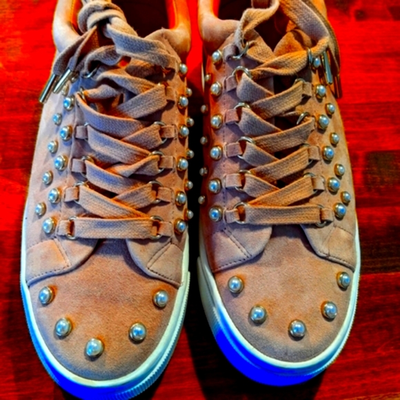 Joie sneakers 👟matte pink suede with pearls - Picture 1 of 9